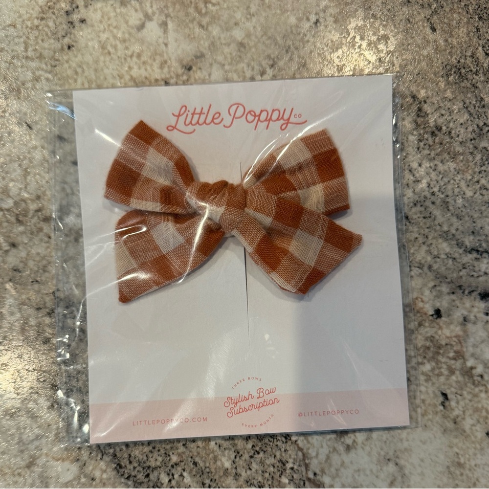 New little poppy co bow